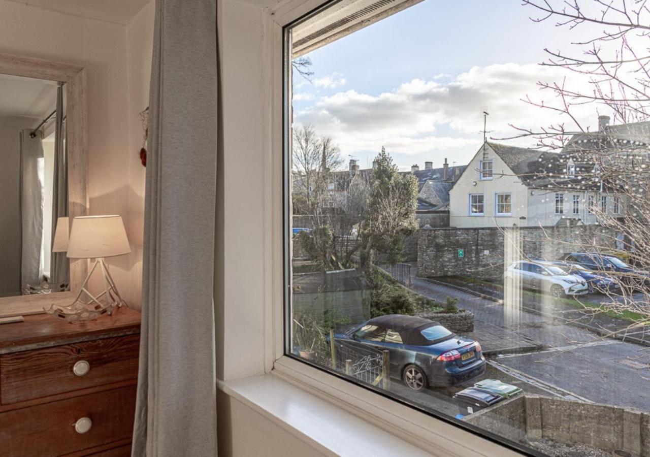 Villa Modern 2 Bd W/ Garden In The Heart Of Tetbury! Exterior foto