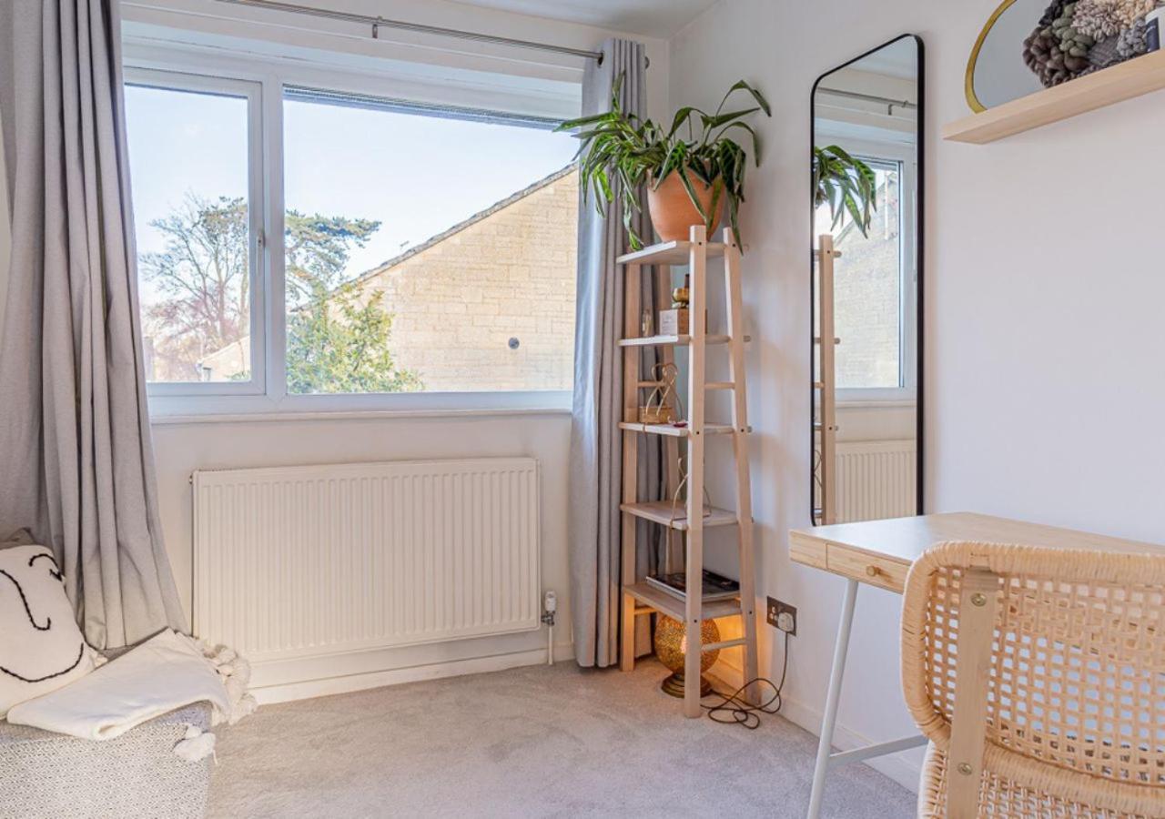 Villa Modern 2 Bd W/ Garden In The Heart Of Tetbury! Exterior foto